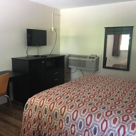 Henderson Woodlawn Hills Motel מראה חיצוני תמונה